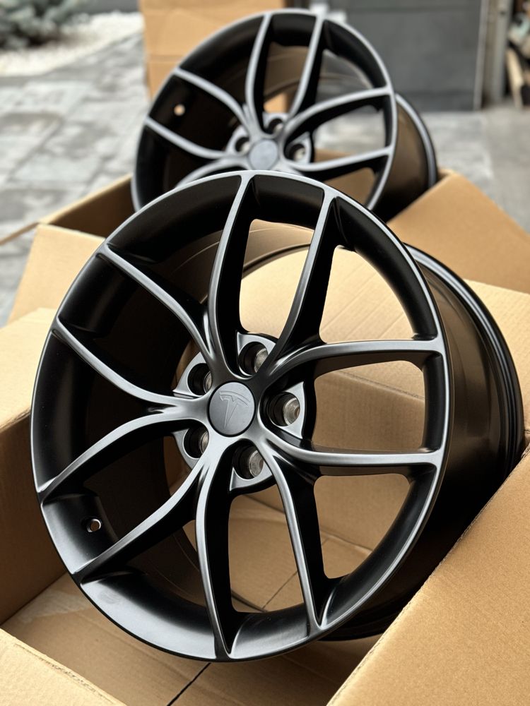 Диски Нові Тесла R19/5/114,3 TESLA Model 3 Model Y . В Наявності .