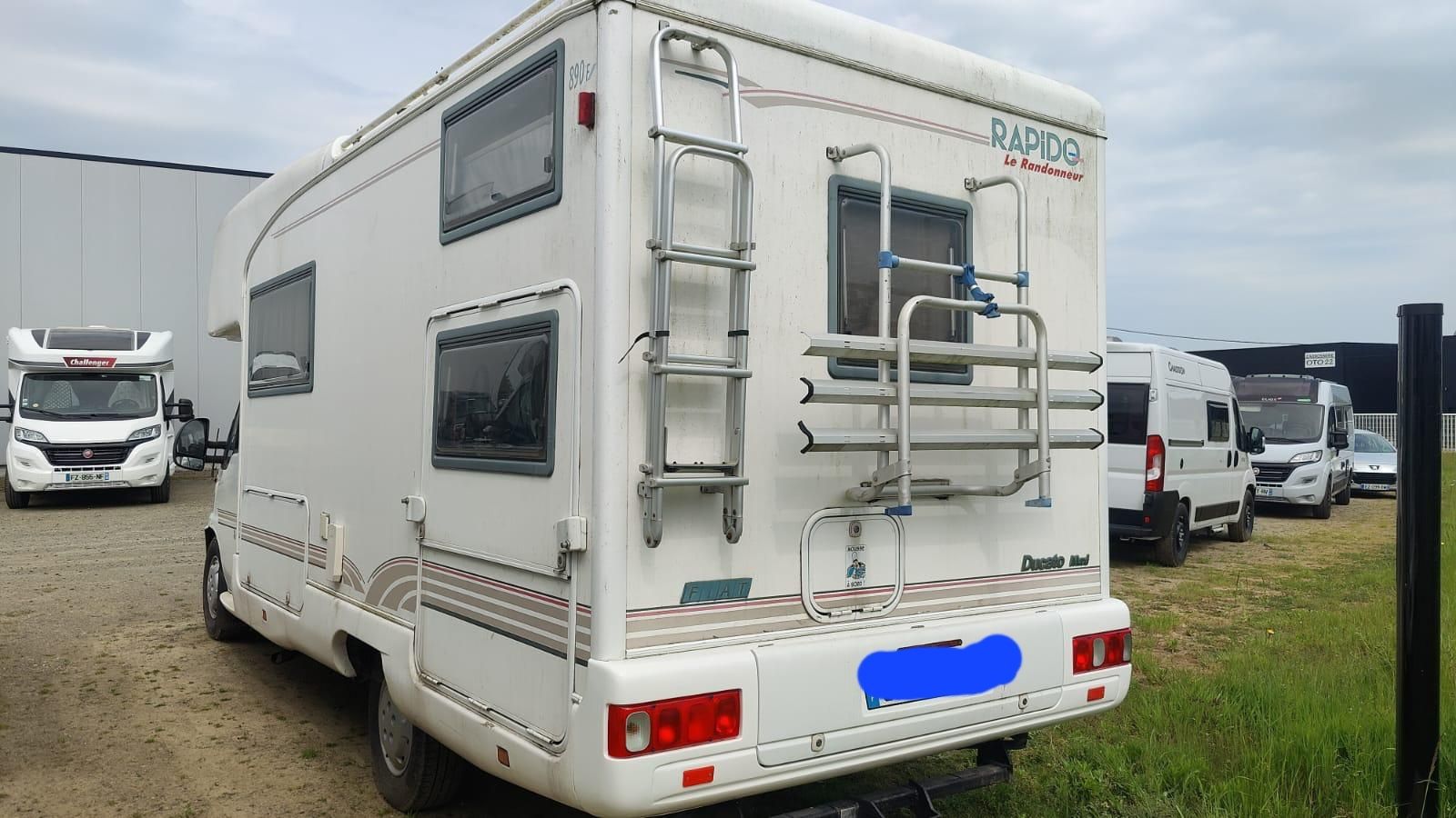 Autocaravana rapido capuchinho