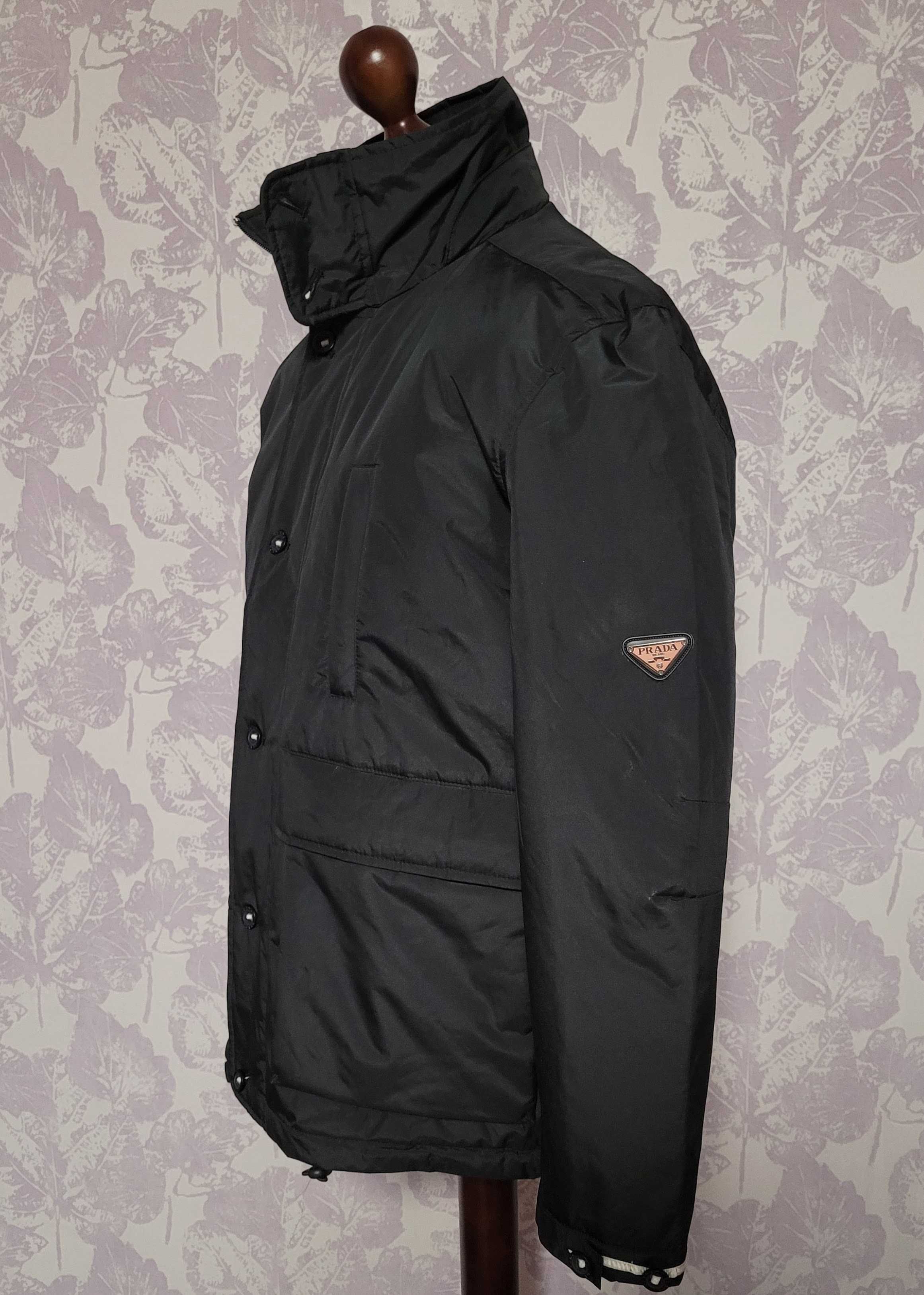 Куртка Prada (оригинал).