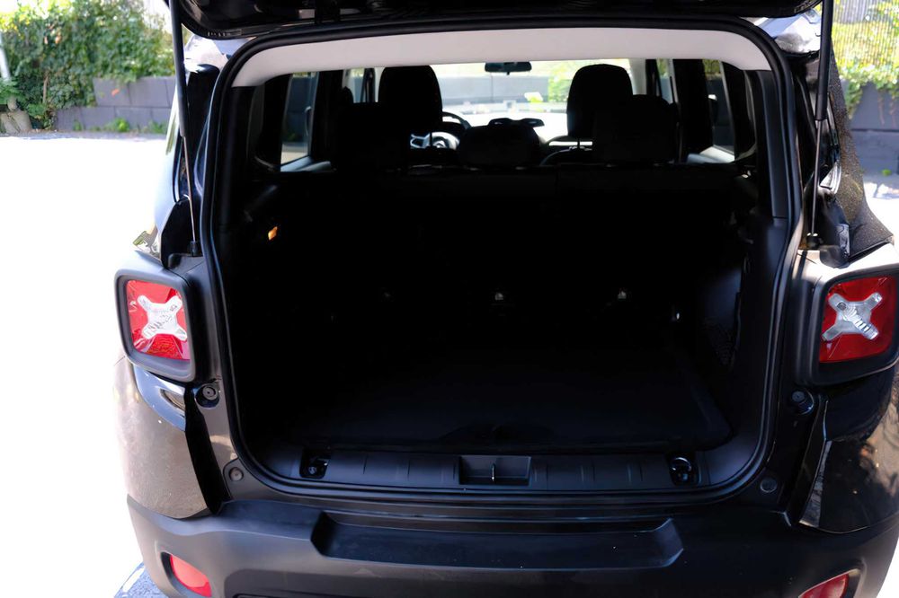 Jeep Renegade Latitude      2018