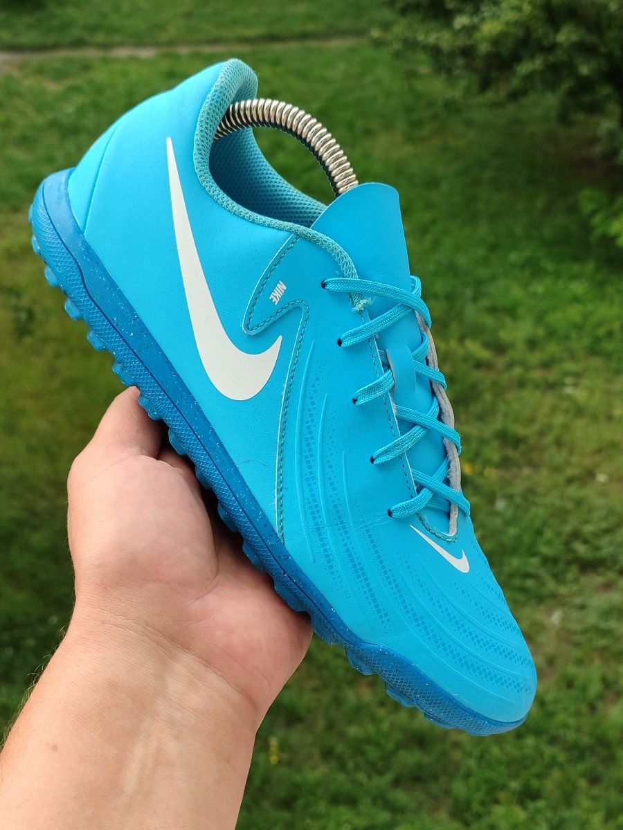 Сороконожки Nike Phantom Gx Club Tf 400  р.40