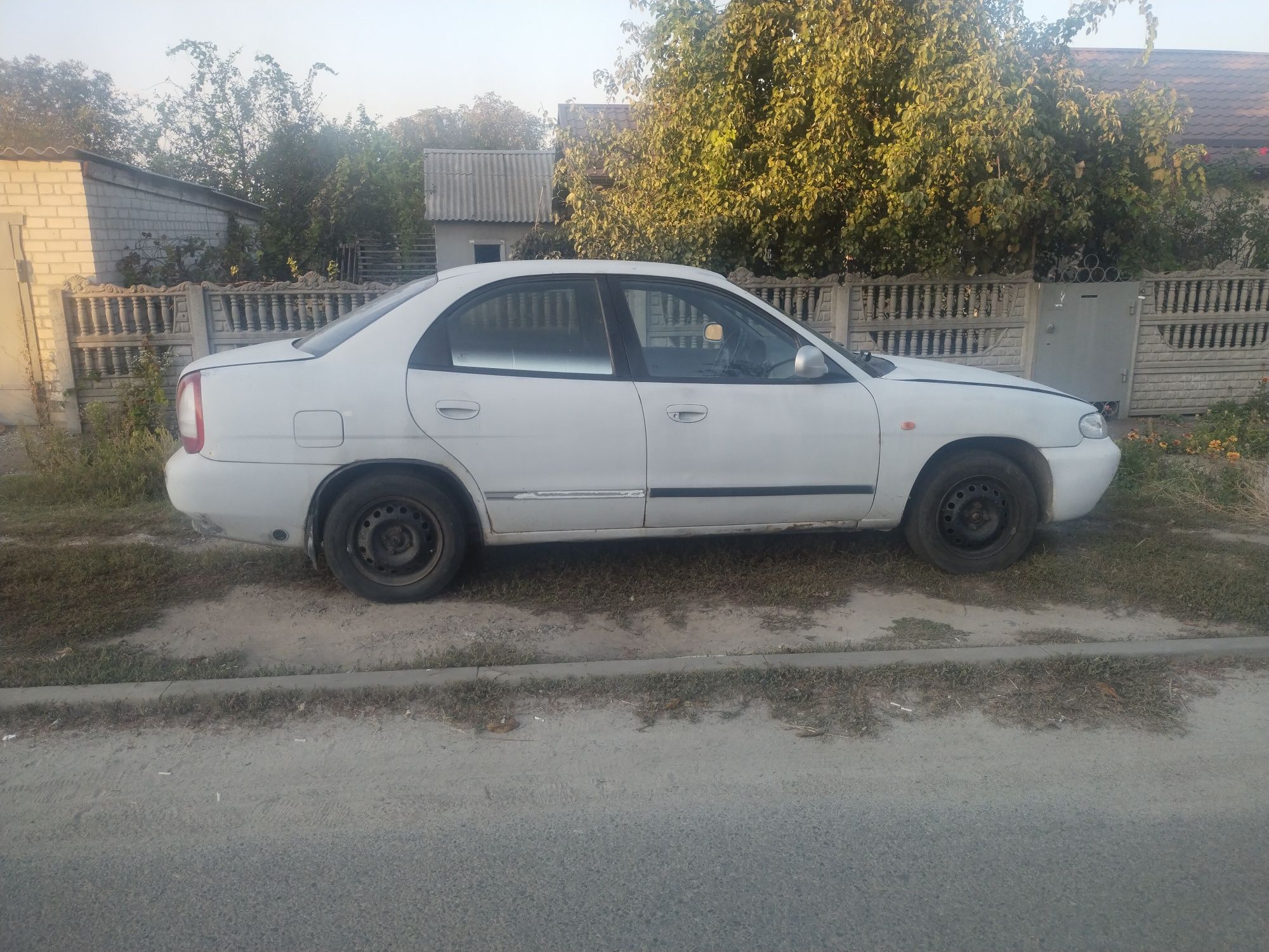 Продам Daewoo nubira 1