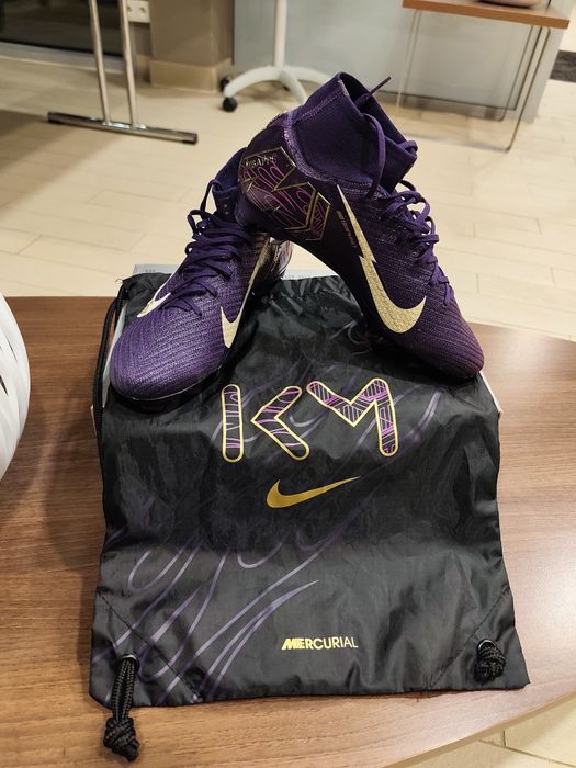 Buty piłkarskie prof Nike zoom SUPERFLY 10 ELITE KM Fg 42 z gwarancją
