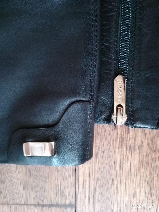 Чоботи з натуральної шкіри фірмові