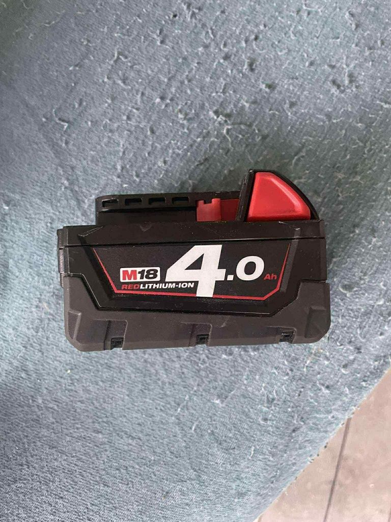 Oryginalny akumulator milwaukee M18 4.0Ah