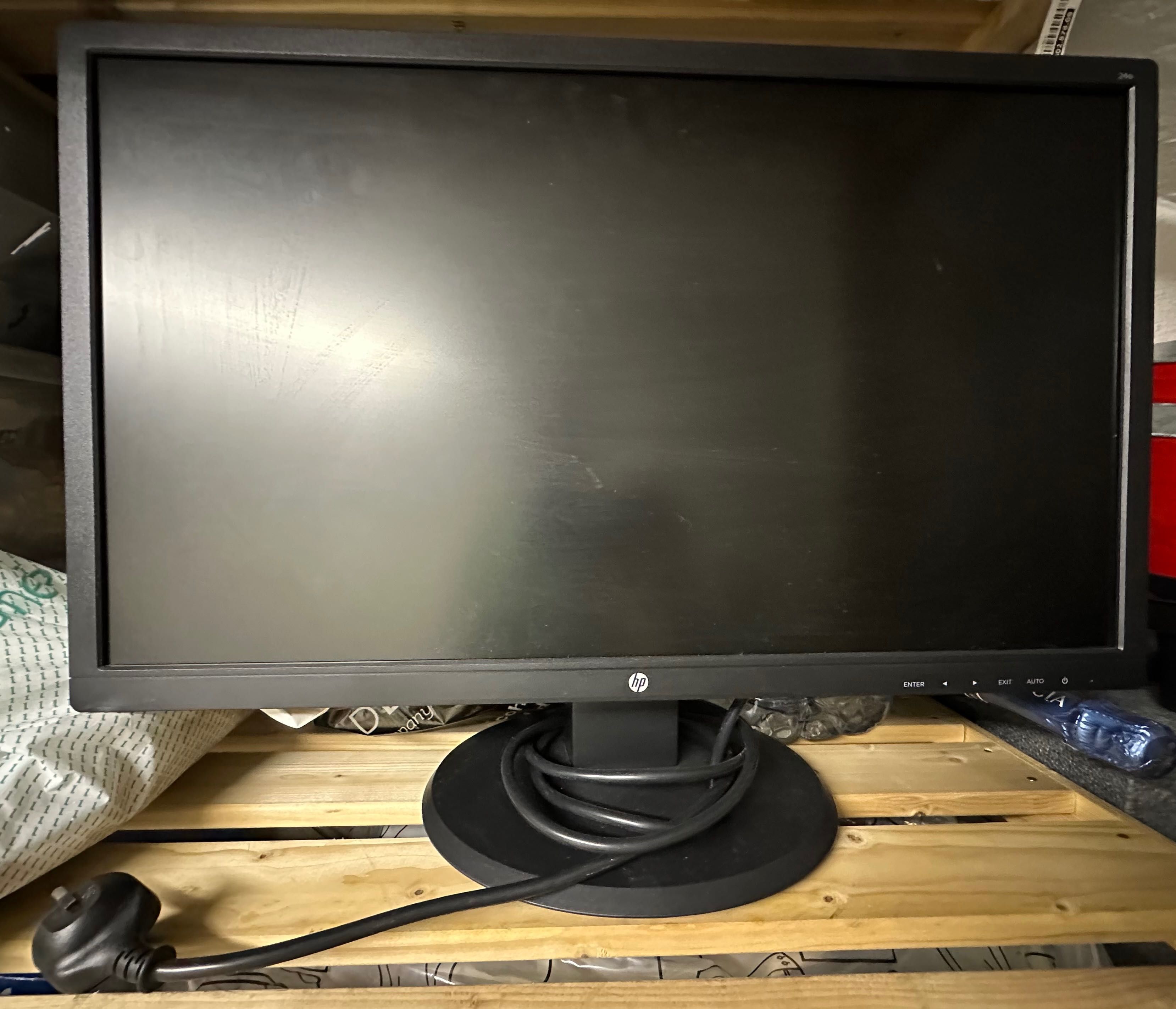 Vendo ecrã LG de 24’