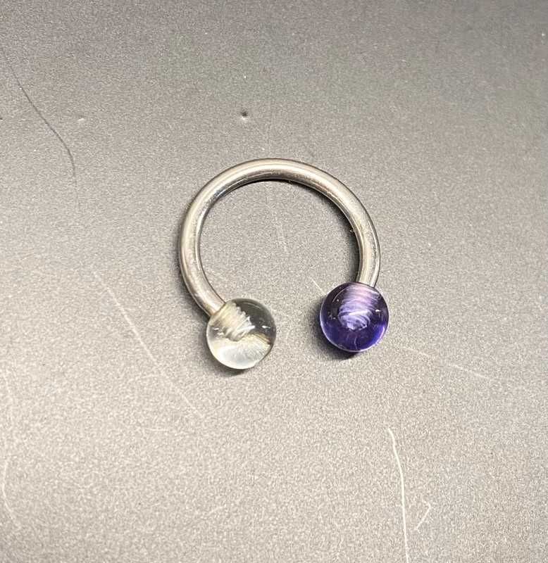 Kolczyk podkowa piercing