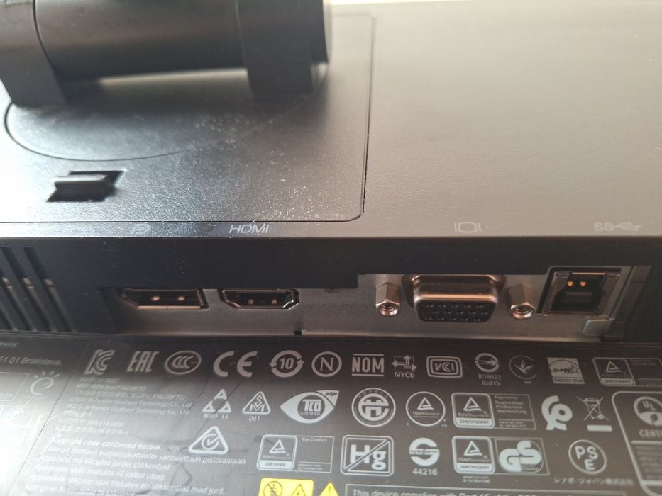 Monitor Lenovo 24" Led HDMI Display port DLP DVI 1920x1080