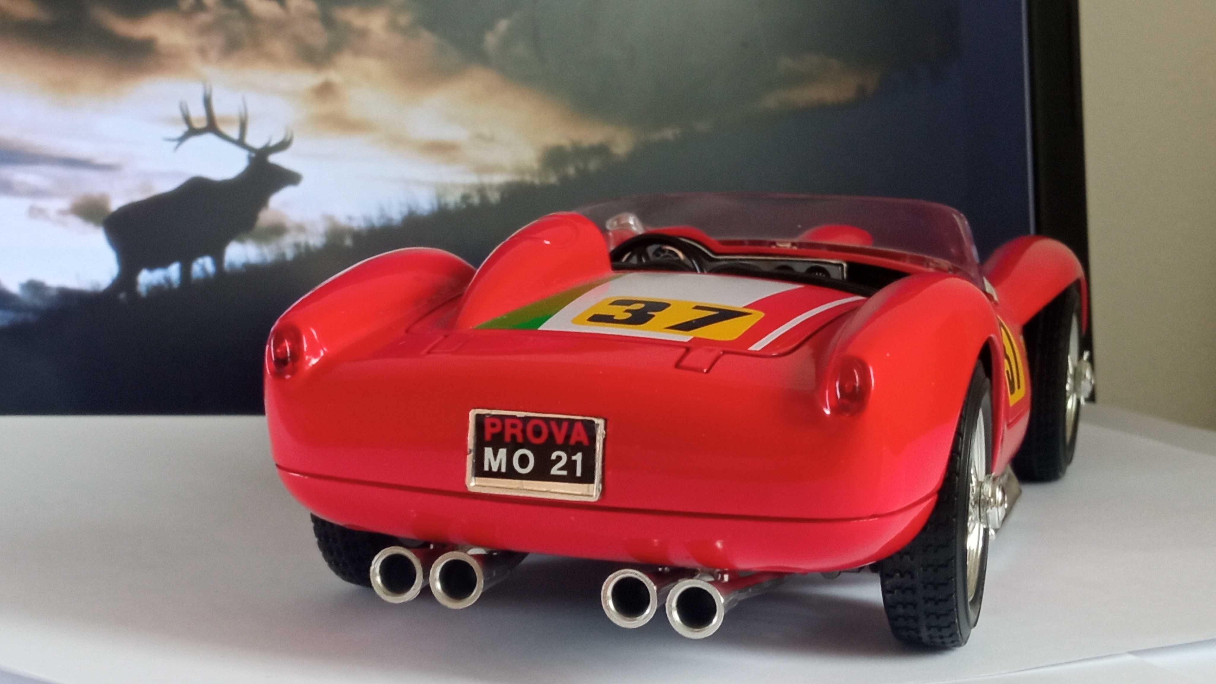 Ferrari 250 Testa Rossa Bburago 1:18