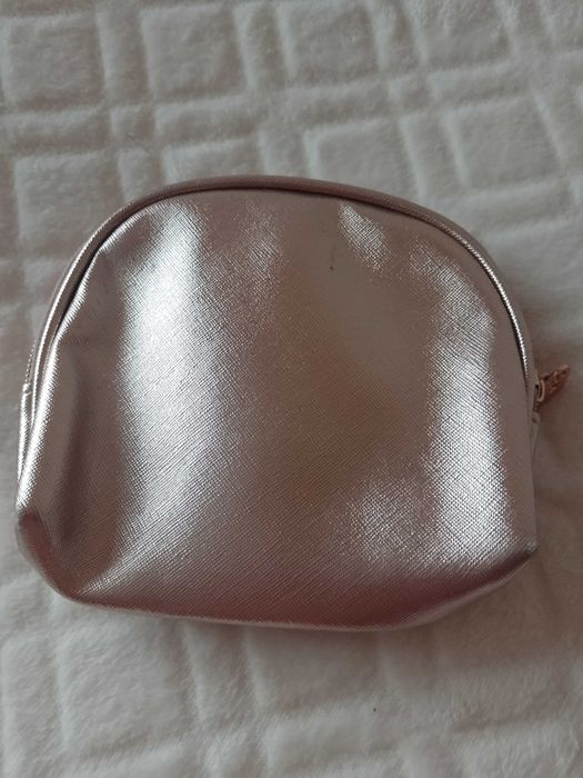 Rimmel London/ Ekskluzywna Saszetka, kosmetyczka Gold Rose