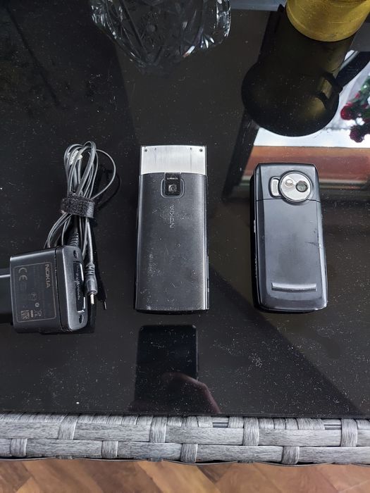 Nokia x3. Huawei U 120e