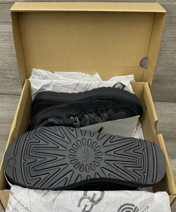 Жіночі UGG Lowmel Black