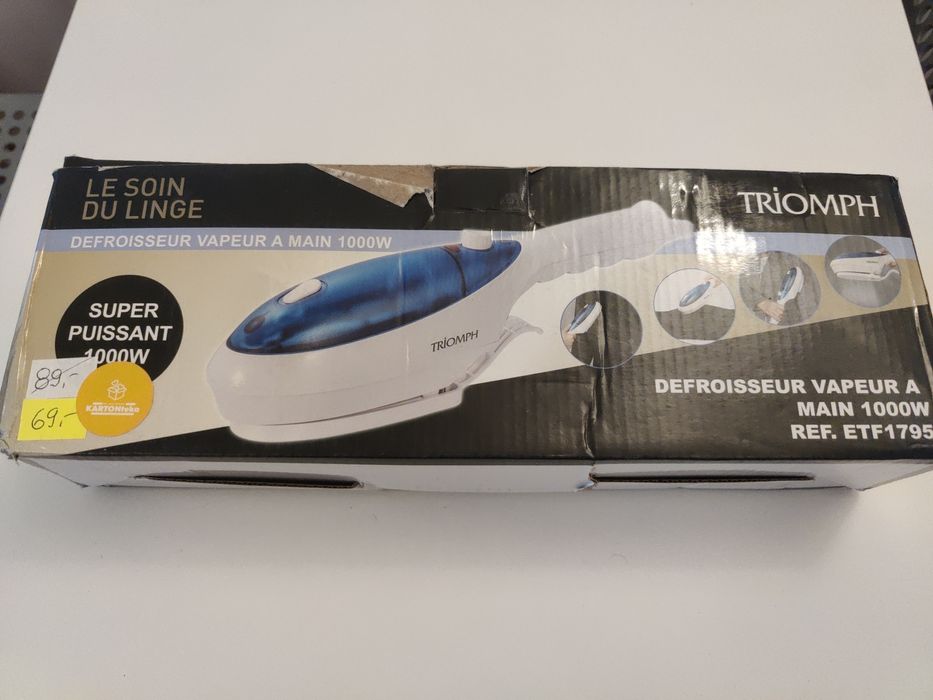 Parownica Triomph plus akcesoria.