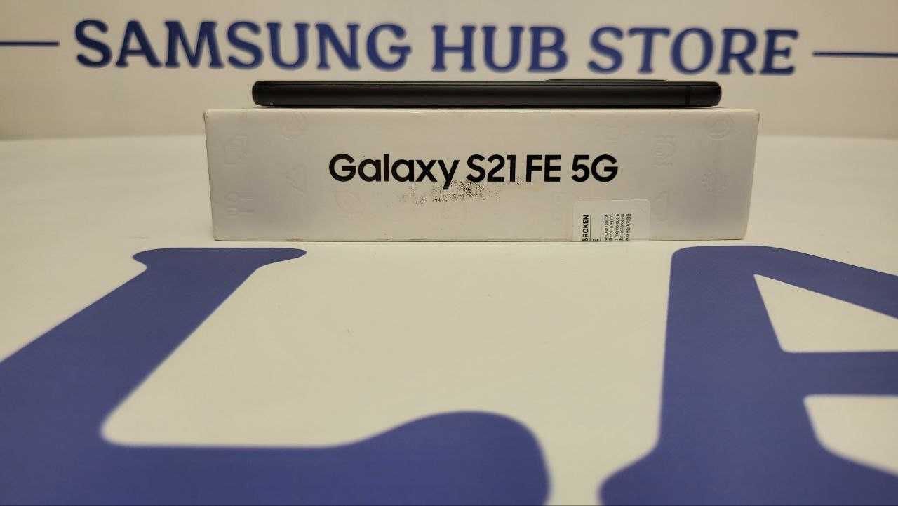 Samsung Galaxy S21 FE 6/128 в різних кольорах