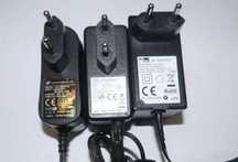 4 x Zasilacz wtyczkowy 12V 1A 12W wtyk 5.5x2.1mm