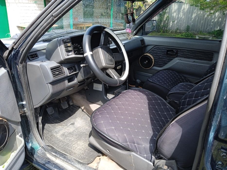 OPEL FRONTERA 4×4, 2.4 ГБО, бойова конячка