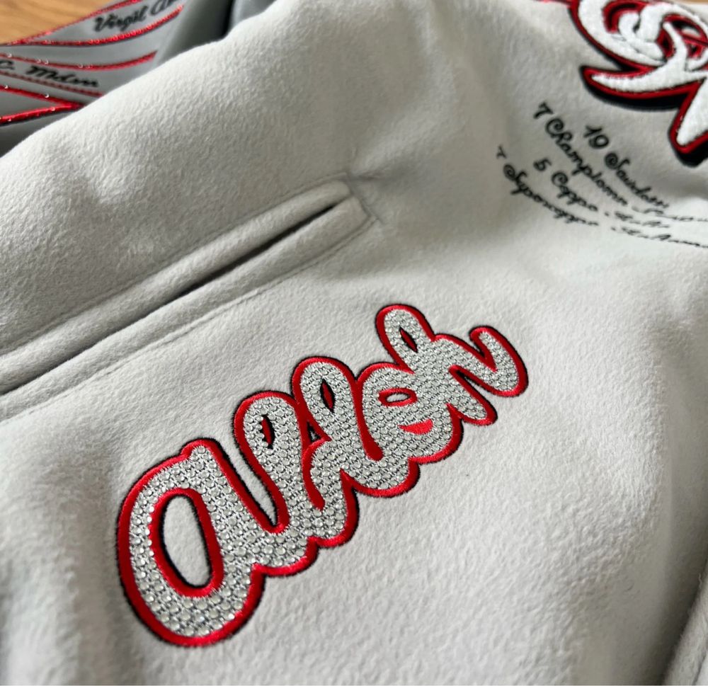Kurtka bomberka AC Milan sportowa modne naszywki vintage