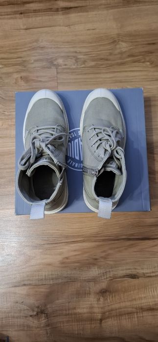 Buty Palladium rozmiar 39 damskie