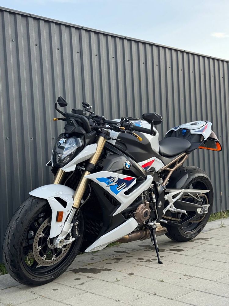 Bmw s 1000 R  2023 r