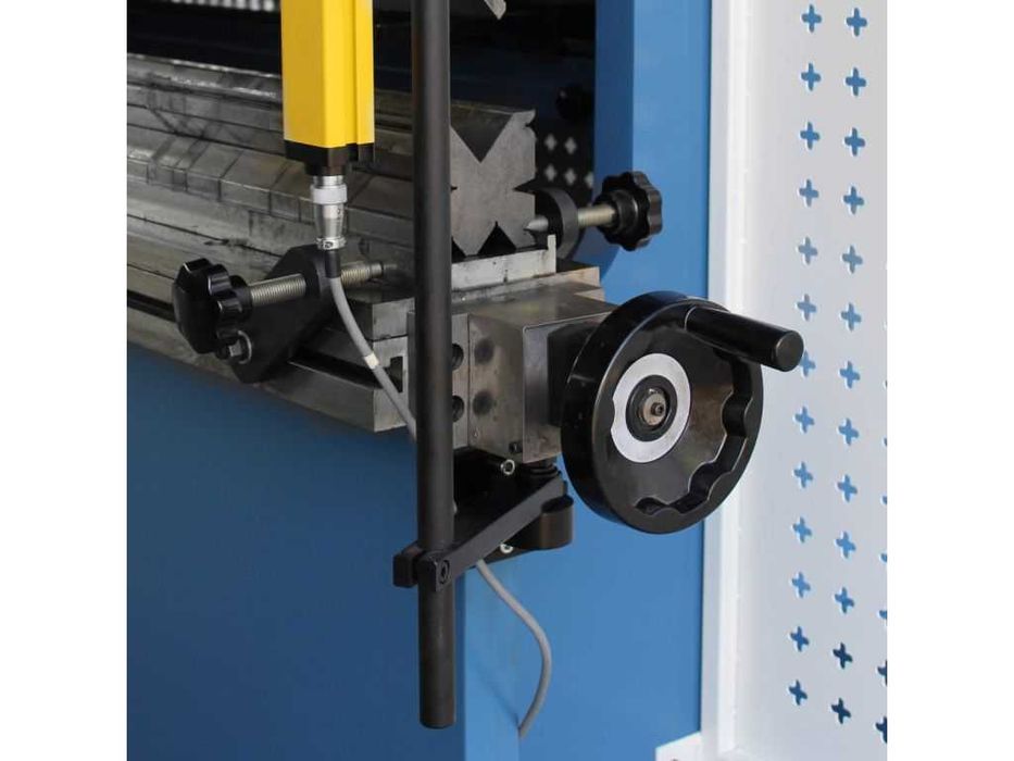 Гідравлічний листозгинальний прес з ЧПК PBO-3216-CNC OT-41  листогиб