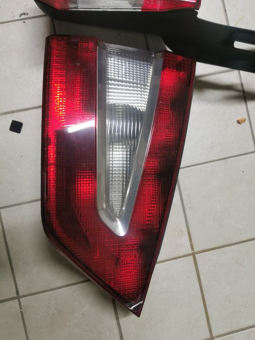 Lampy galaxy mk3 2009r  sprawne nie uszkodzone