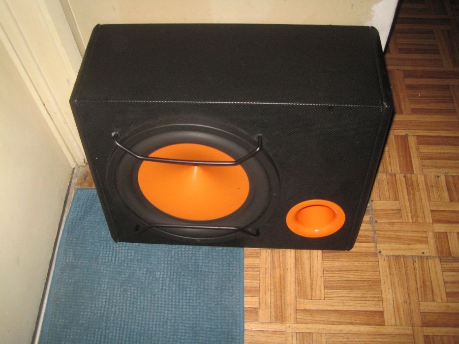 Subwoofer