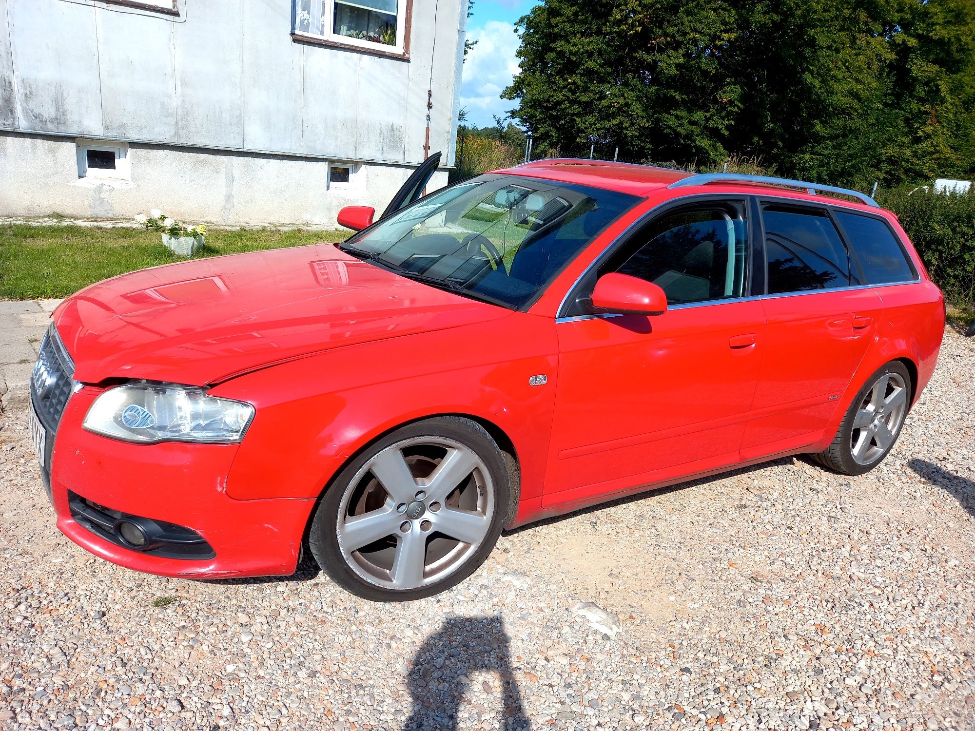 Audi A4b7  S line 1.9