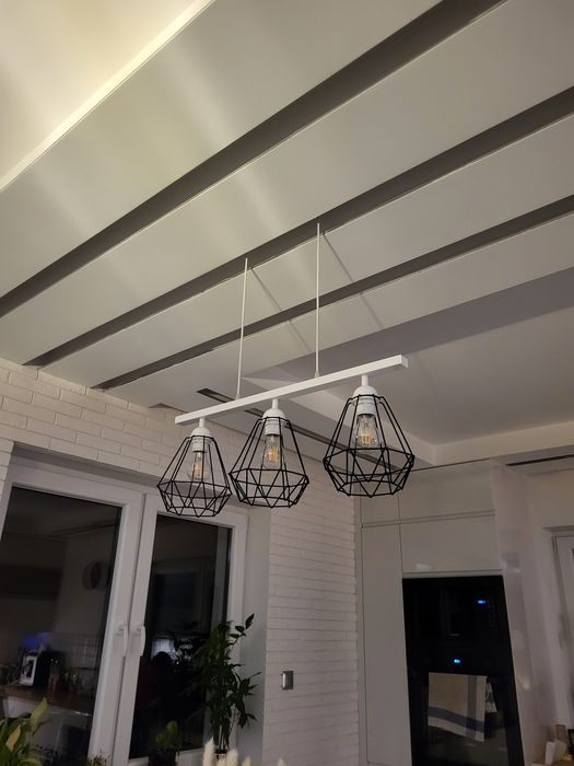 Lampa nad stół biało-czarna diamenty