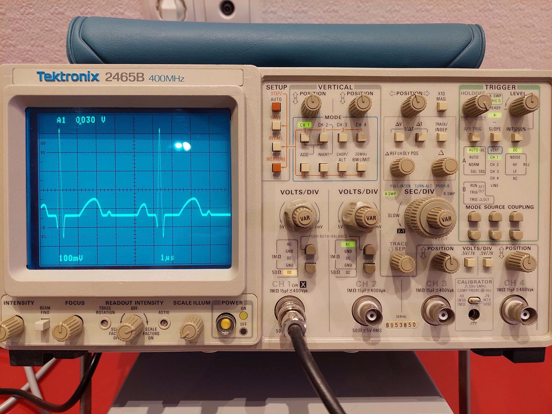 Осцилограф TEKTRONIX 2465B