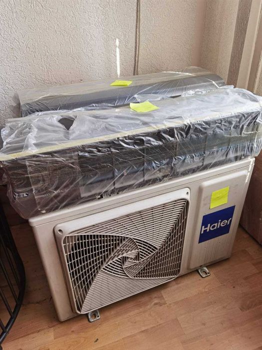 Кондиціонер інверторний Haier Flexis AS35S2SF1FA-BH/1U35S2SM1FA