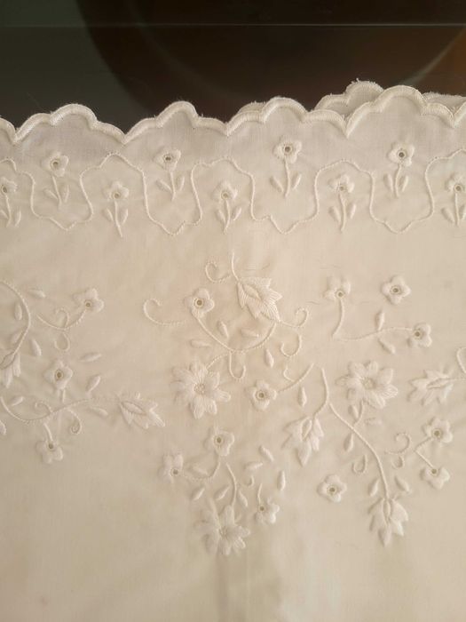 Lençóis Florais Bordados à Mão – Bordadeira Candidinha