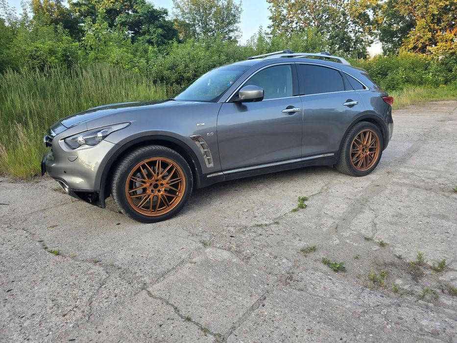 Infiniti QX70 Infiniti QX70 S 5.0 Premium S + LPG-uszkodzony zderzak-można jeździć