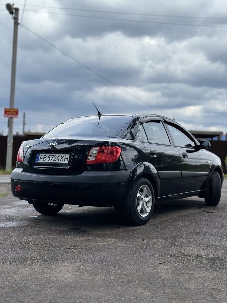 Kia Rio 2007 в ідеальному стані від власника