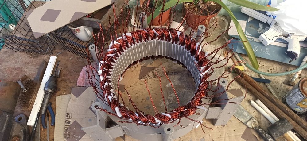 Генератор, ГЭС, Ветрогенератор