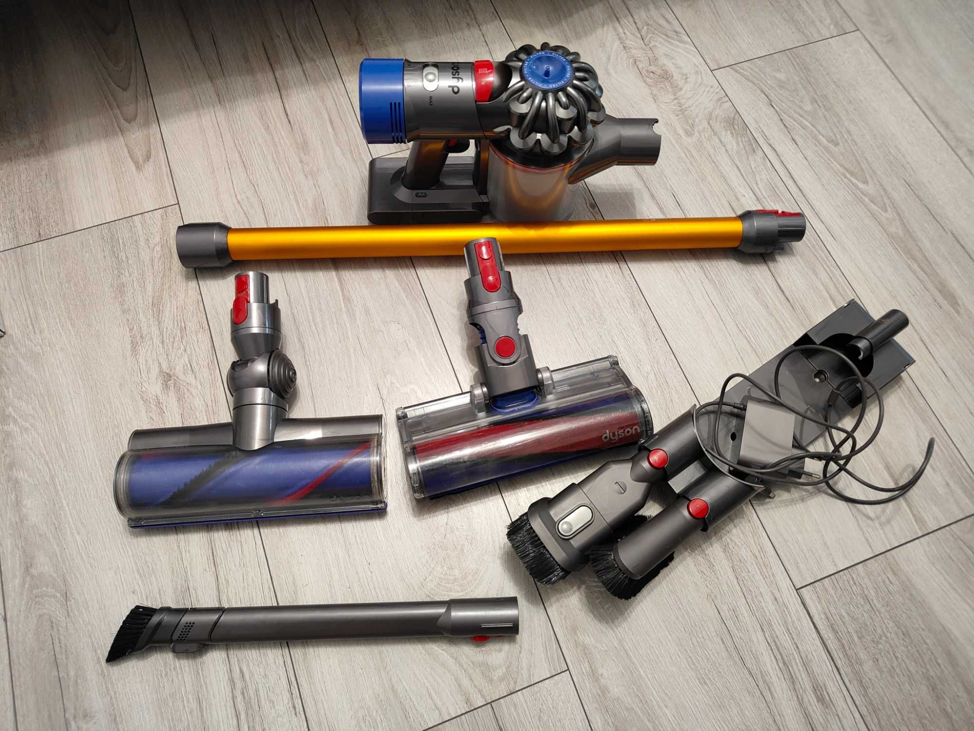 Odkurzacz Dyson V8 Absolute odkurzacz bezprzewodowy Dyson V8