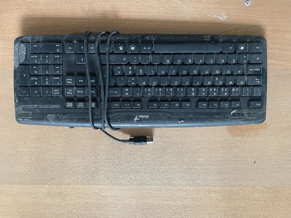Teclados com e sem fio