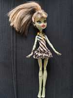 Lalka monster high Frankie Stein bez akcesorii