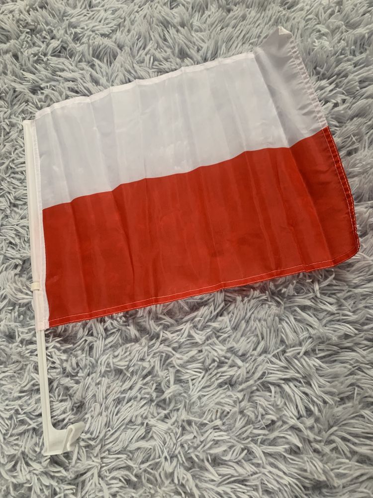 Flaga na plastikowym pałąku