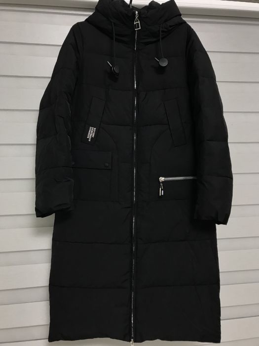 Продам жіночу зимову курточку