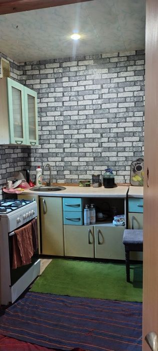 Продаётся дом в с.Зоря Днепр. район СЕРТИФИКАТ