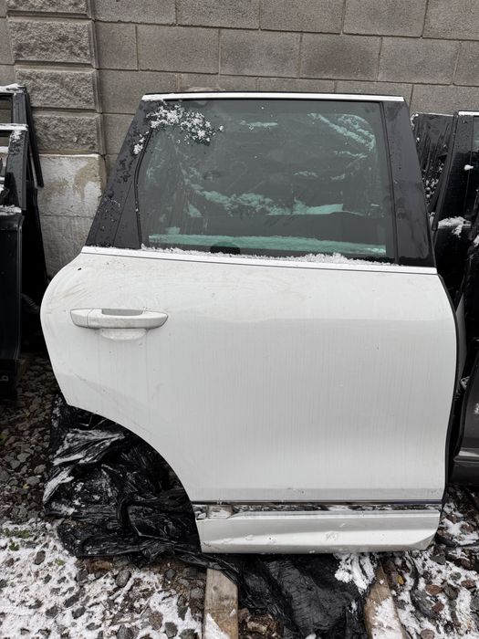 Двері до volkswagen touareg таурег в наявності каен ідеал