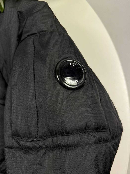 Пуховик C.P. Company Black
