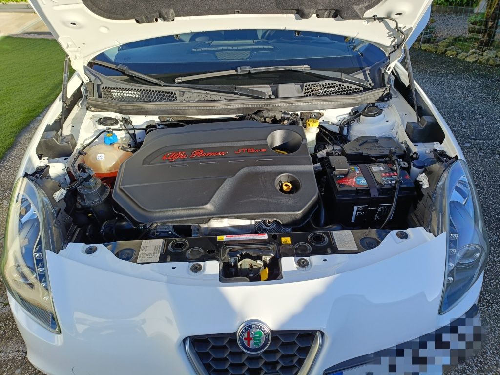 Alfa Romeo Giulietta JTDM 1.6cc, 120 CV Diesel, venda urgente.