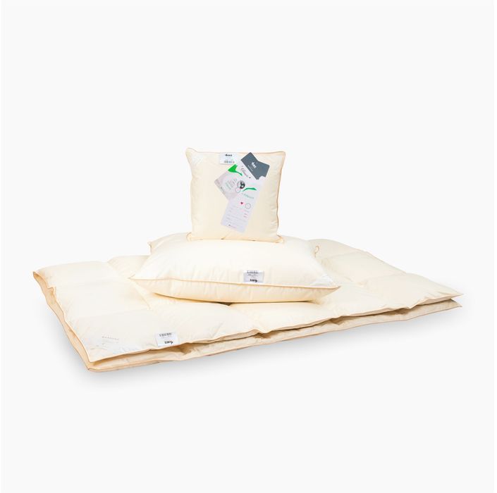 Kołdra AMZ PÓŁPUCH zimowa 200x220cm Różowy