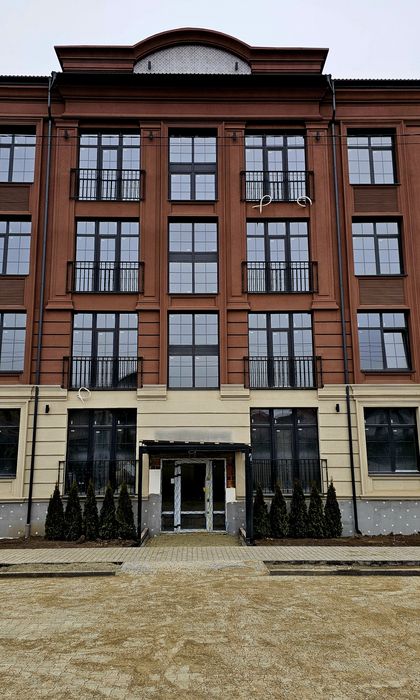 Продам 4к.кв в готовому будинку район Кварцу (124 м2)