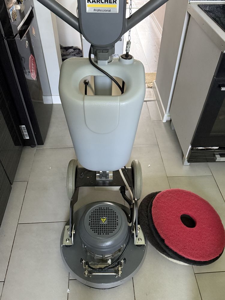 Szorowarka Karcher BDS43/Orbital Spray