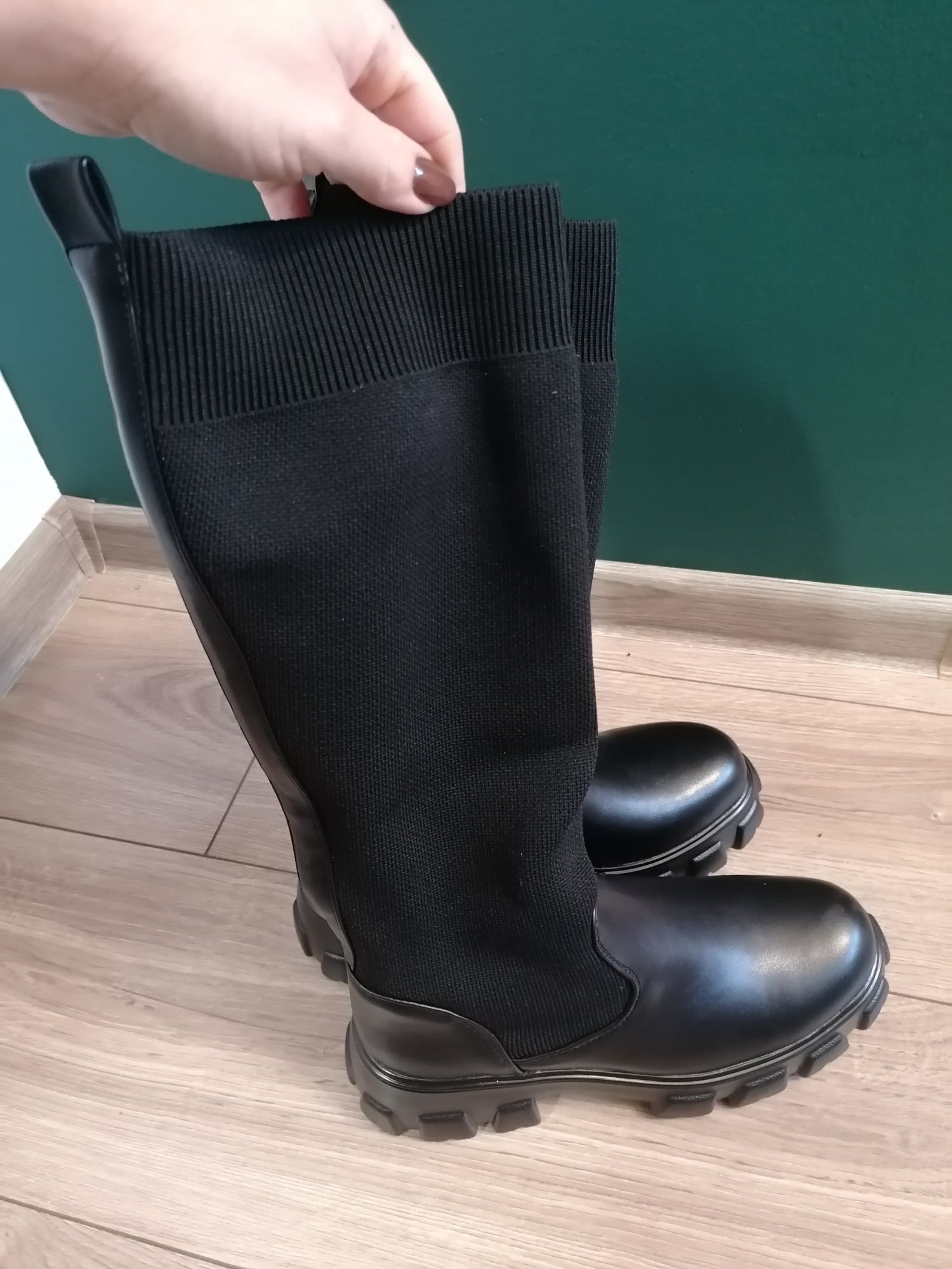 Nowe kozaki skarpety 38