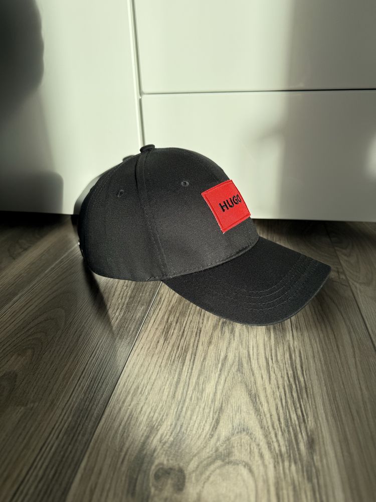 Czapka Hugo nowa