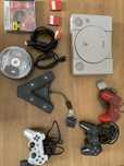 Playstation 1 com vários acessórios