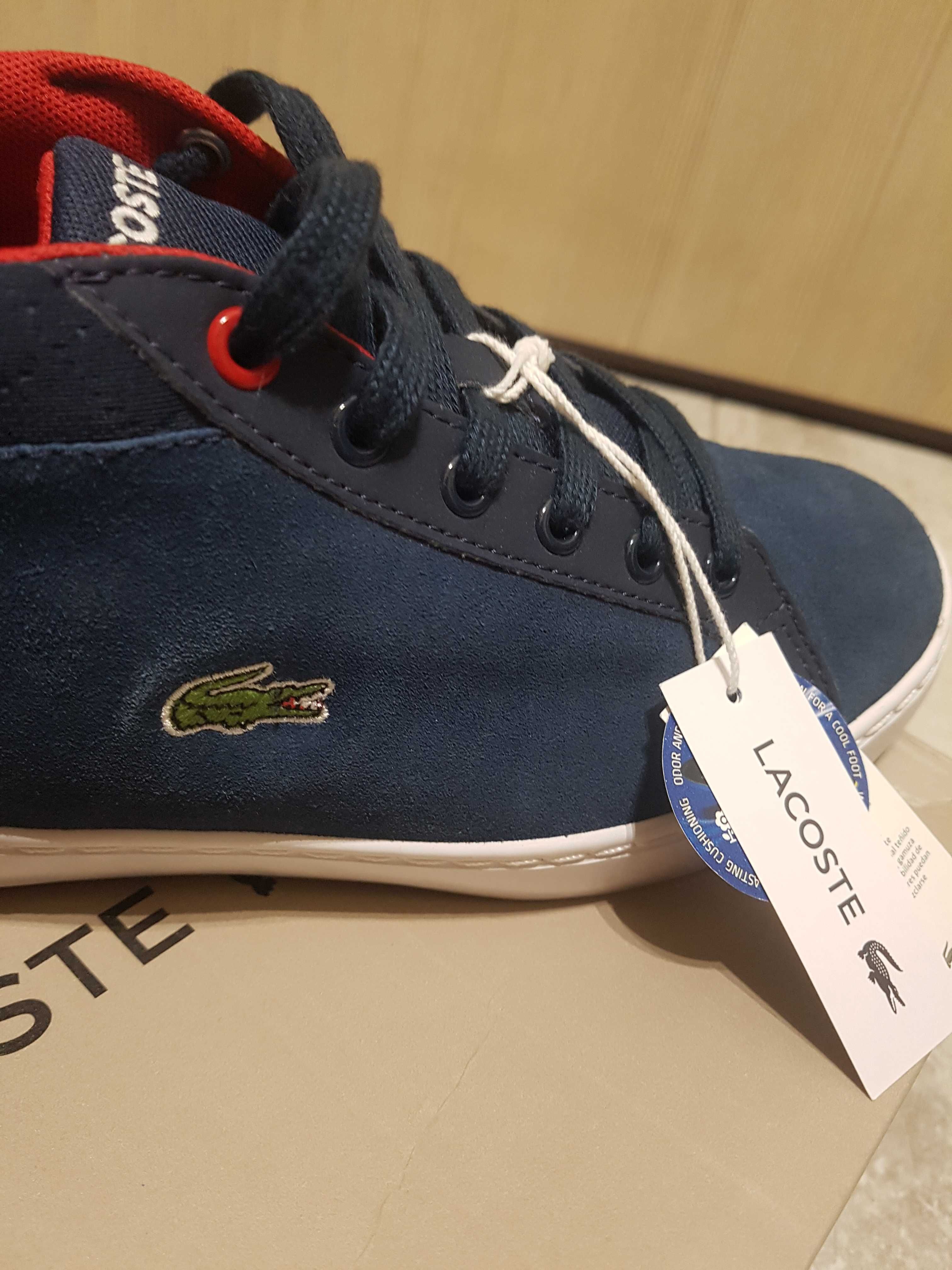 Buty firmy Lacoste.